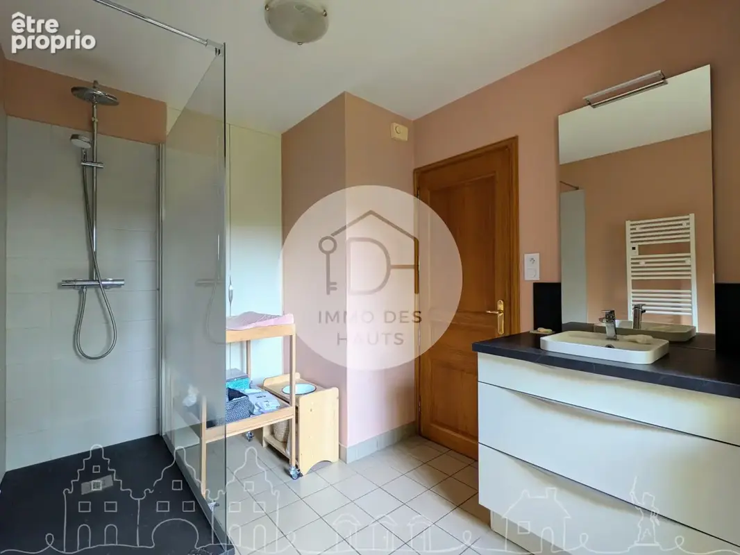 Maison familiale de 170 m2 avec 5 chambres et double garage à Téteghem - photo 5