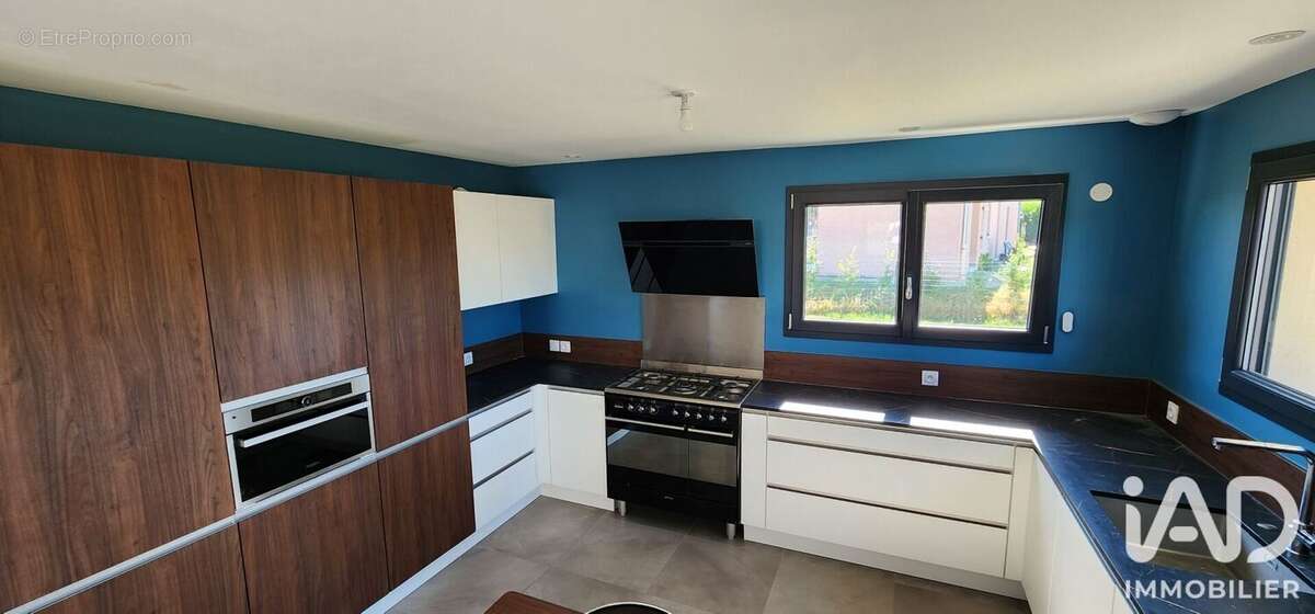 Maison 140 m² à Breres  - photo 6
