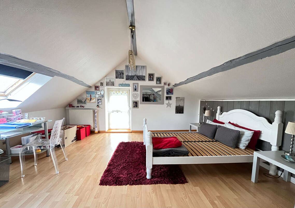 Maison à LA CHAPELLE-SUR-ERDRE