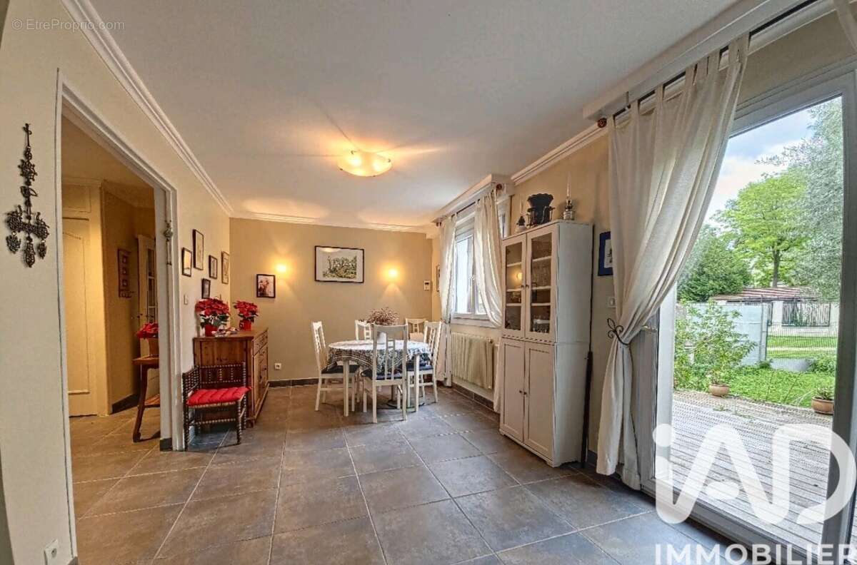 Photo 2 - Maison à GOURNAY-SUR-MARNE