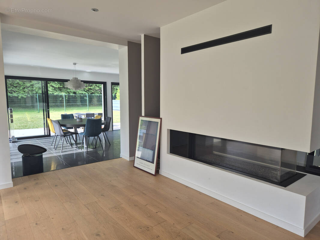 Maison à VERN-SUR-SEICHE