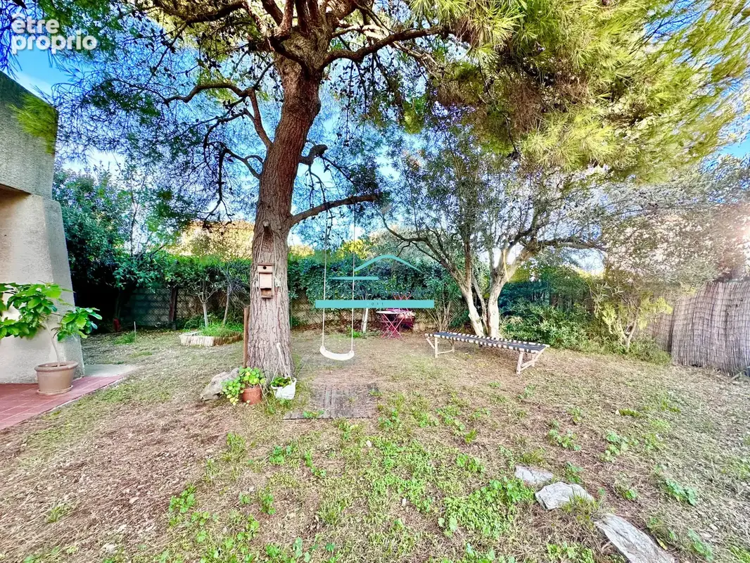 Vic la Gardiole grande villa T6 terrain 465m2 - photo 15