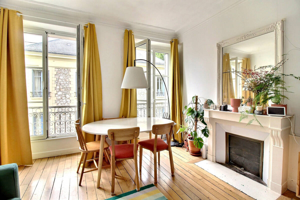 Appartement à VERSAILLES