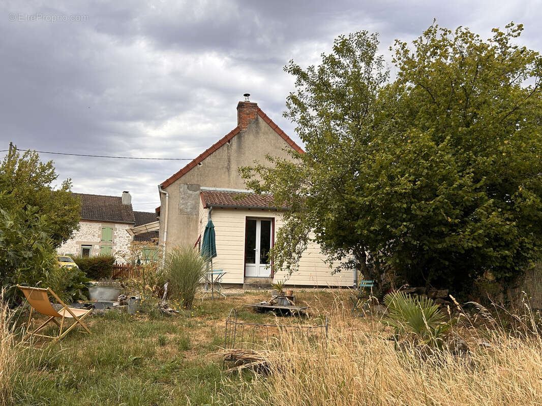 Maison à LA FORET-DU-TEMPLE
