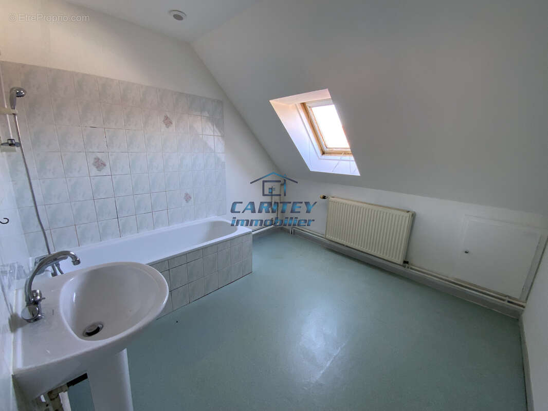 Appartement à HERICOURT