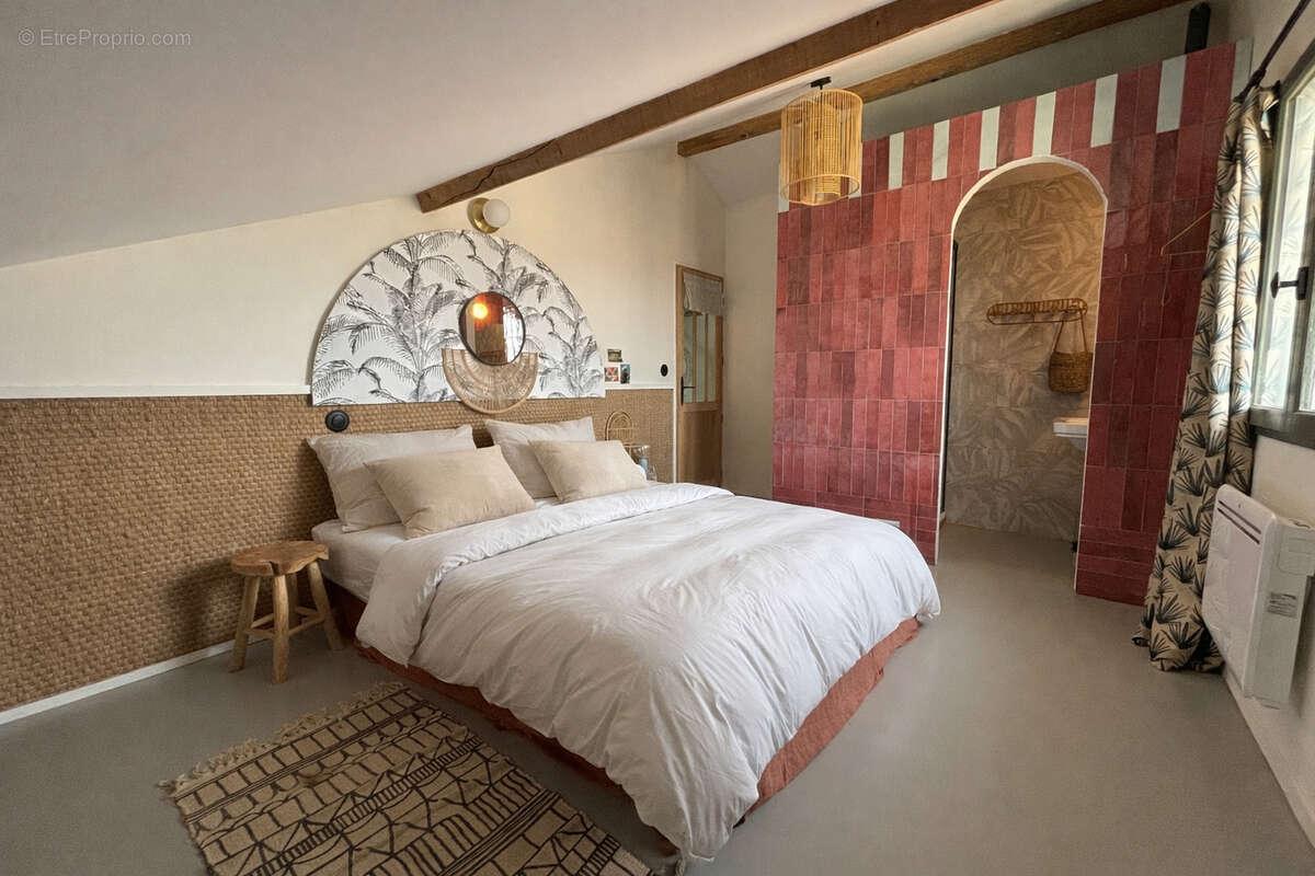 Maison de charme de 200m2 - 7 chambres - photo 6