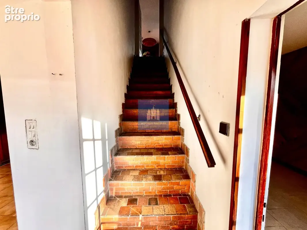 MONTREUIL BELLAY( 49) Maison de ville divisible  3/5 ch - photo 21