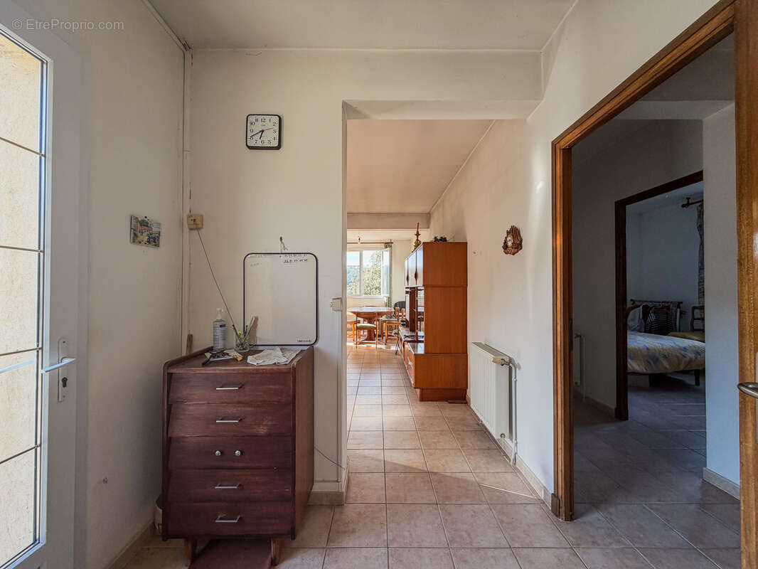 Maison à ESPARRON