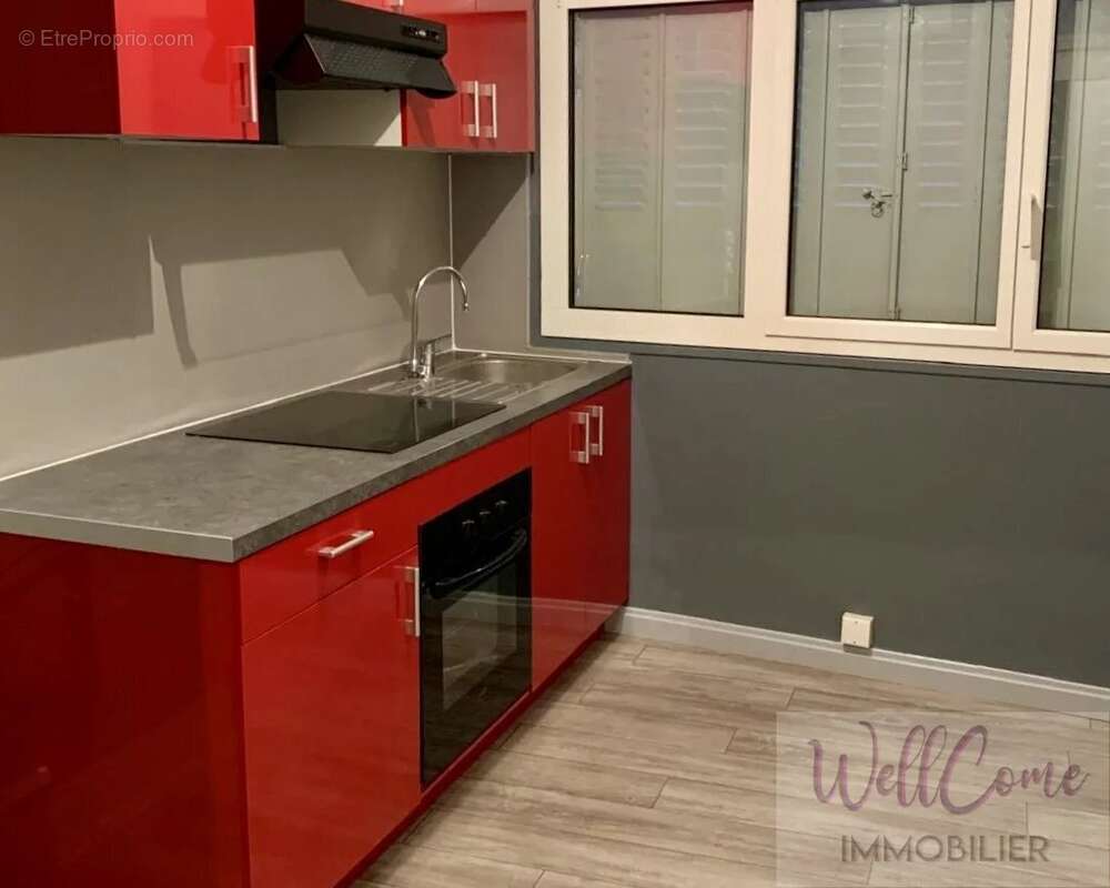 Commerce à AIX-LES-BAINS