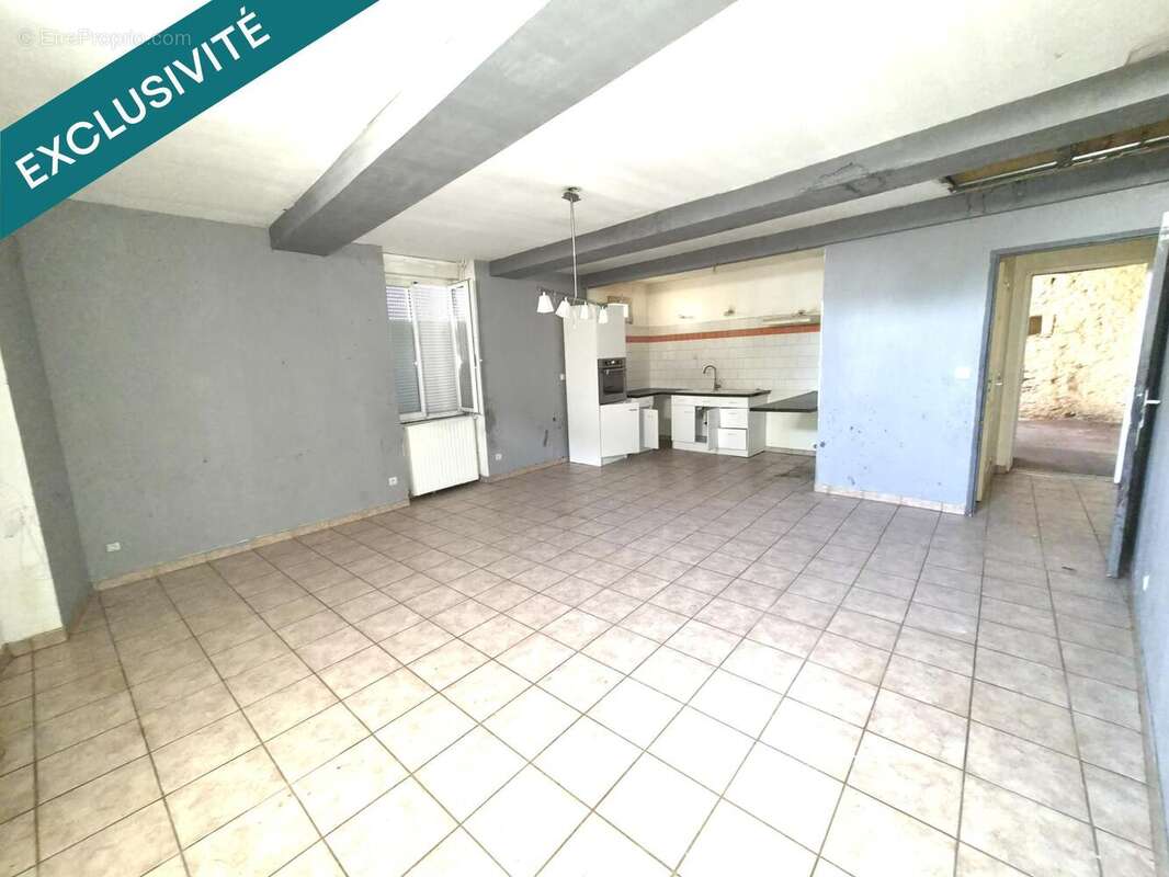 Photo 3 - Maison à SAINT-ESTEPHE