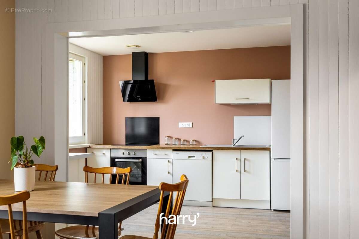 Maison à OYE-ET-PALLET