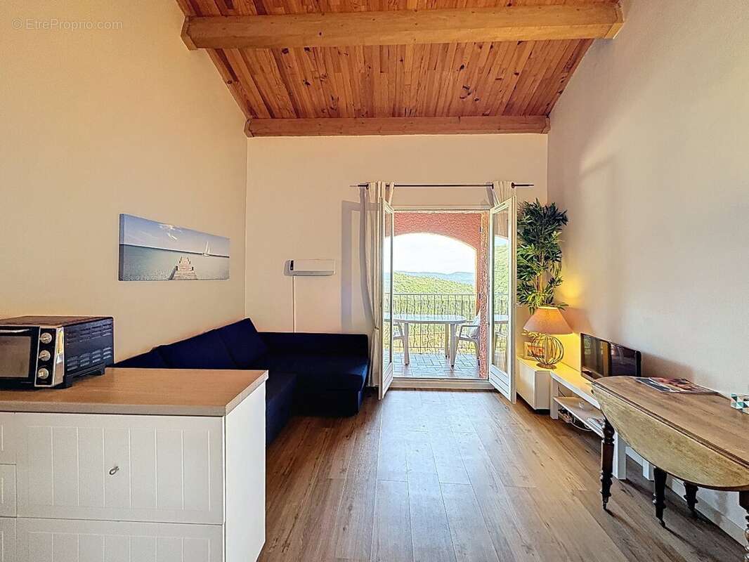 Studio vue mer sur les hauteurs de Cavalaire - photo 2