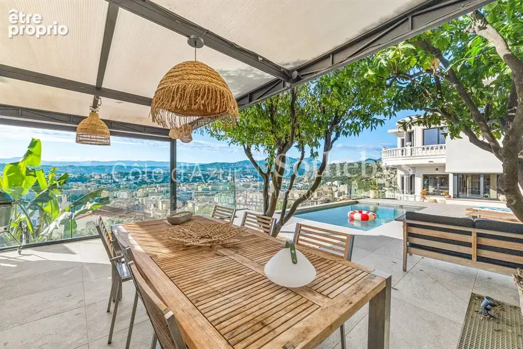 Nice Mont Boron, villa d’architecte rénovée à Victoria Park avec vue mer panoramique - photo 3