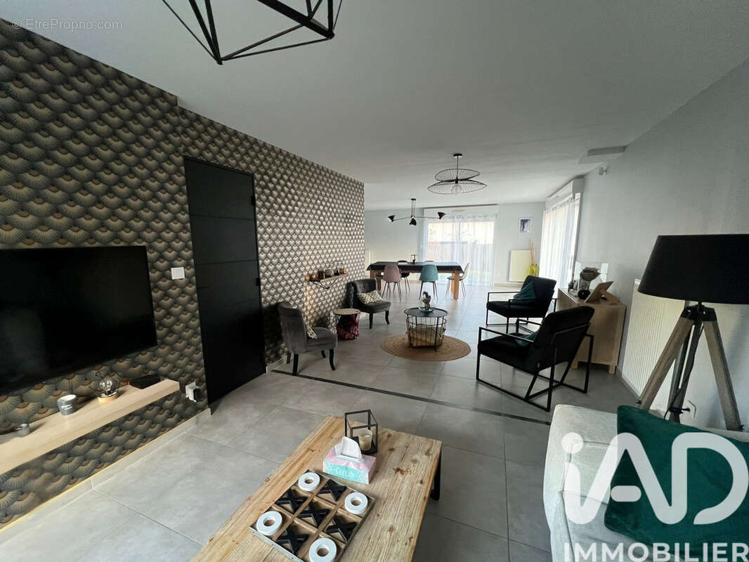 Photo 2 - Maison à MERIGNIES