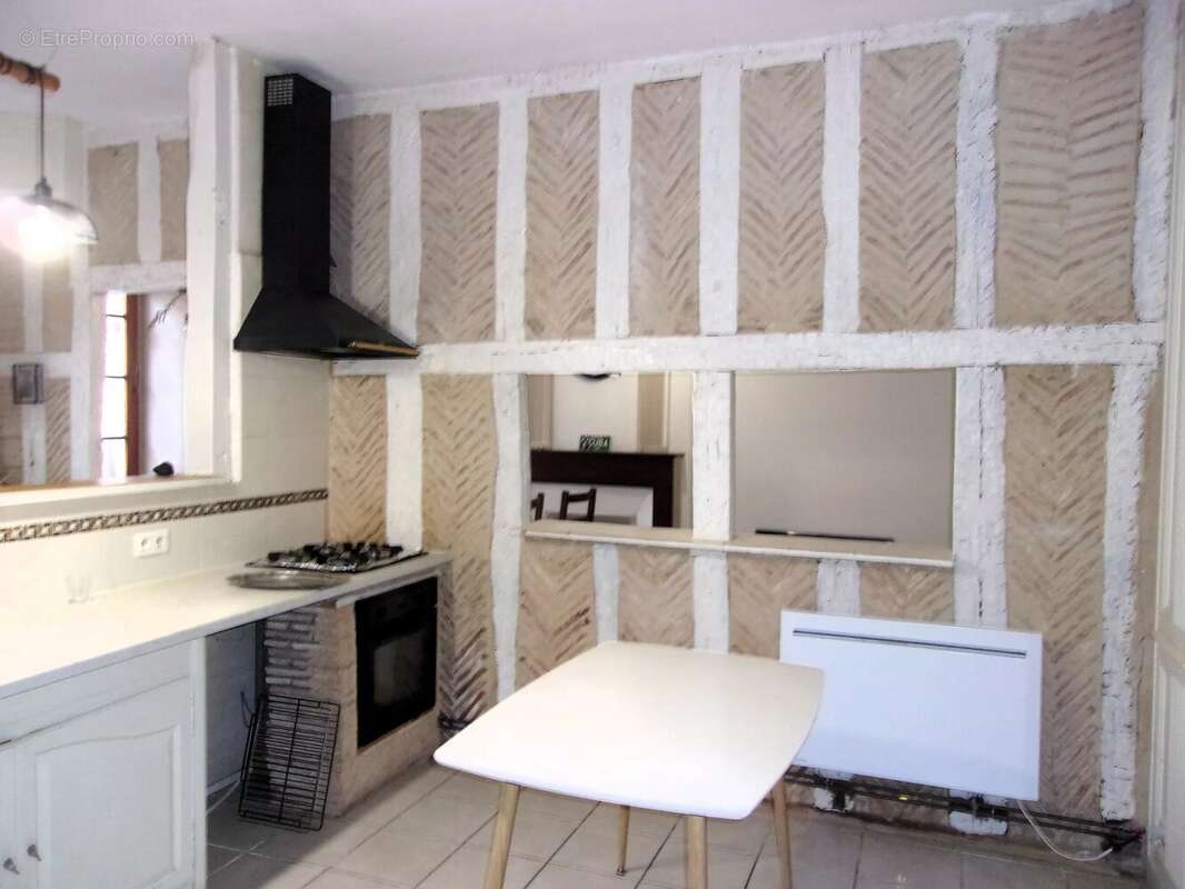 Maison à LEVIGNAC-DE-GUYENNE