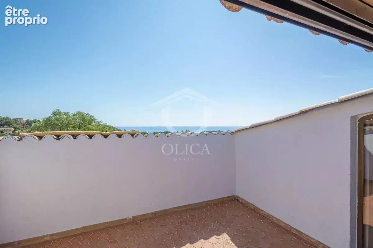 Hauts de Vaugrenier – Villa d'Exception avec Vue Mer Panoramique - photo 16