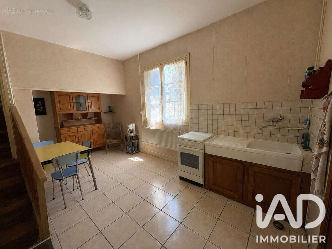 Photo 7 - Maison à LE LARDIN-SAINT-LAZARE