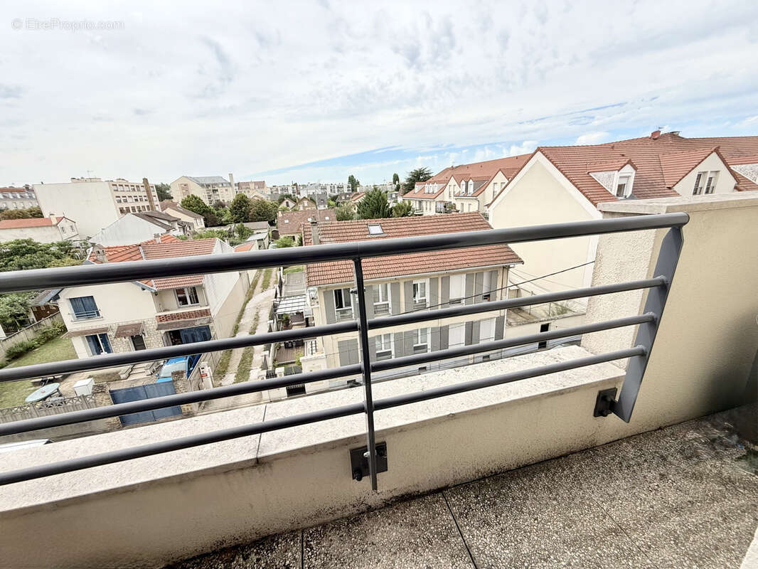 Appartement à LIMEIL-BREVANNES