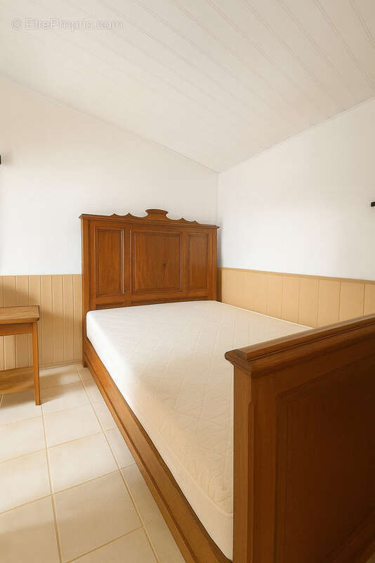 Maison à MILLY-SUR-THERAIN