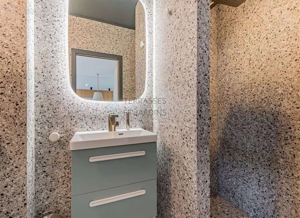 Appartement à NOGENT-SUR-MARNE