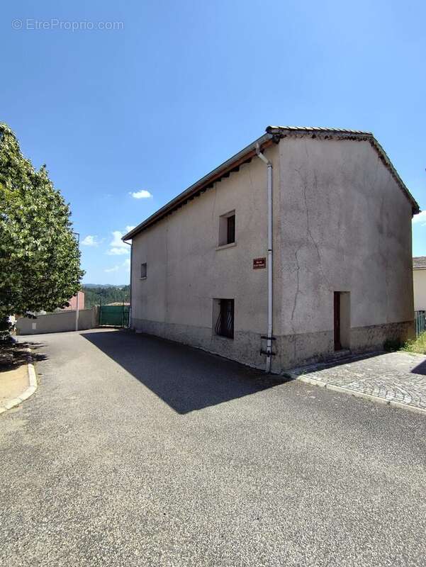 Maison 77 m² à Malvalette  - photo 3