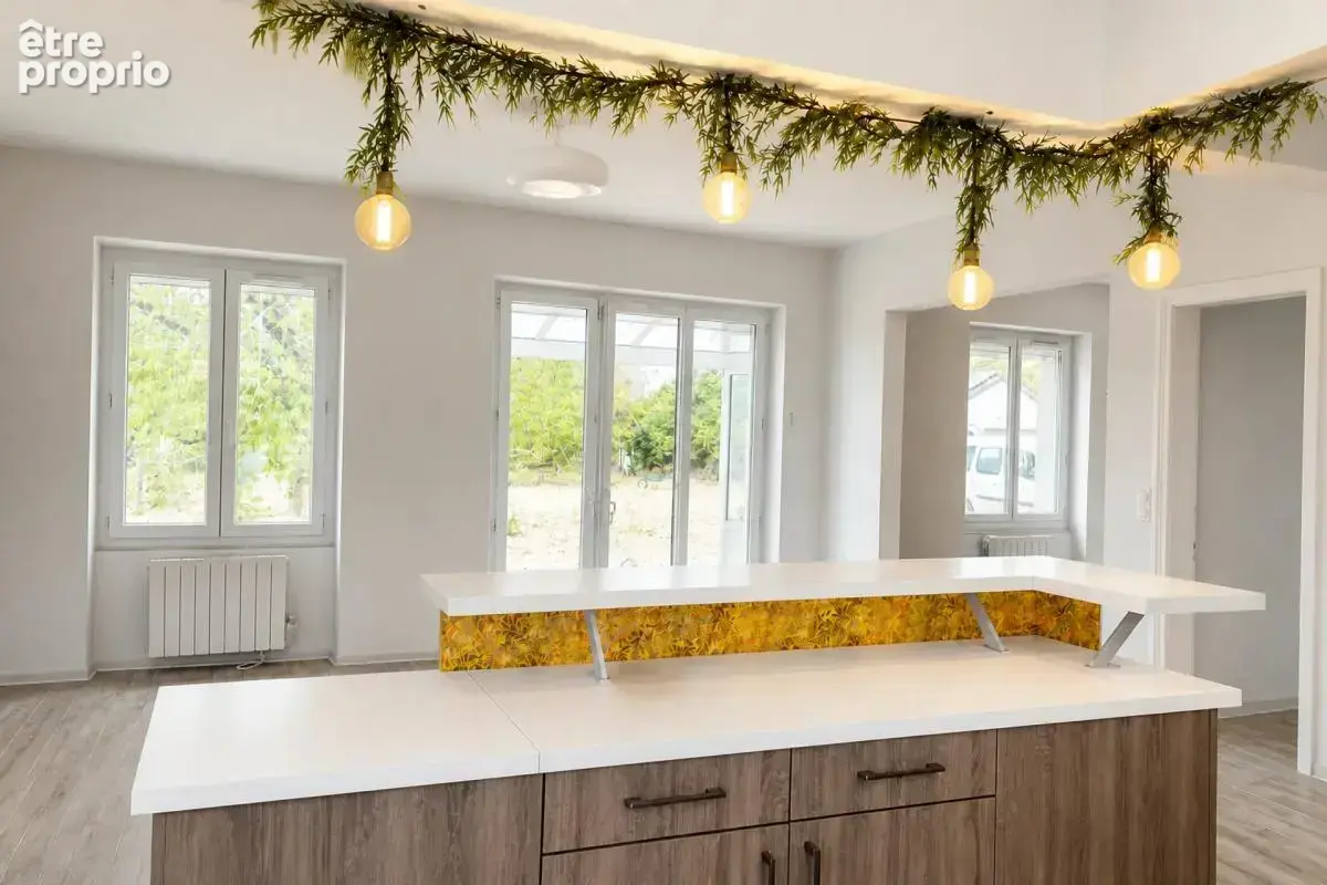 Maison de 7 pièces de 130 m² à Fleury-les-Aubrais - photo 8