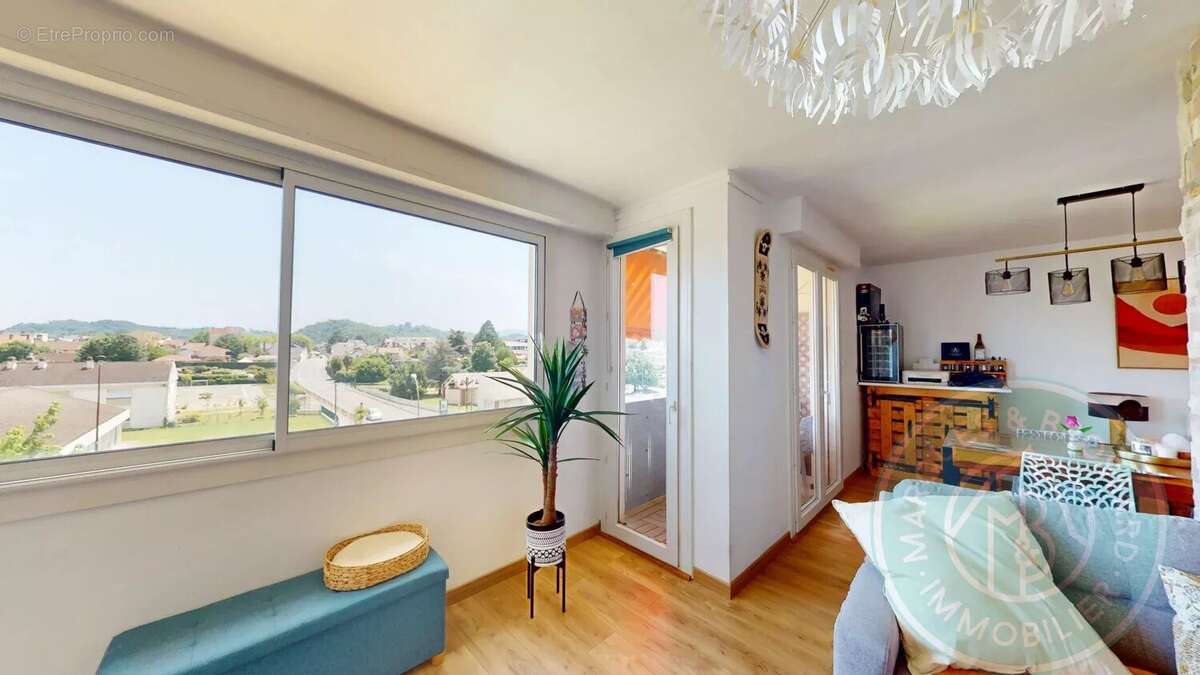 Appartement à JURANCON