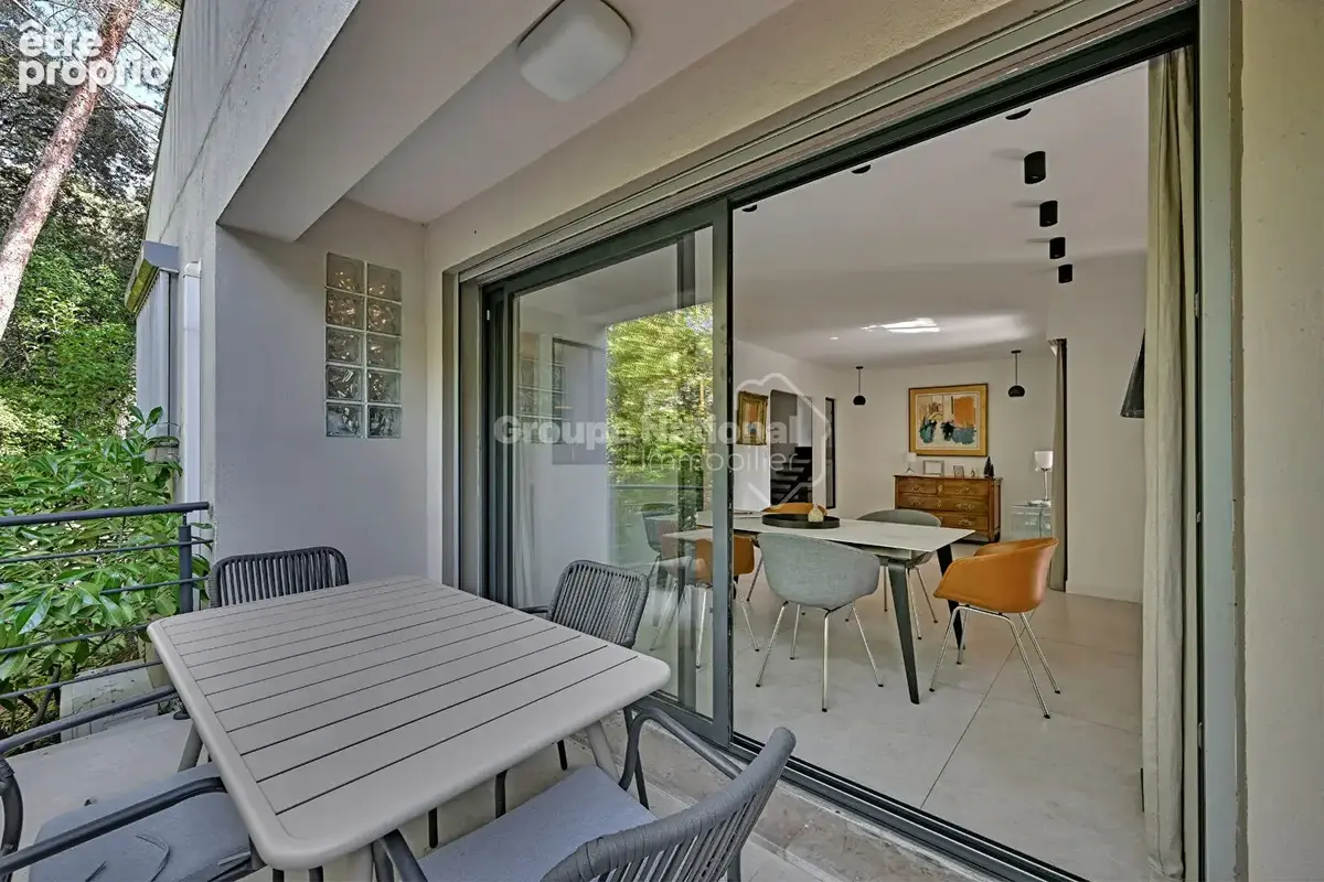 Maison P6 de 194 m² au calme absolu avec jardin sans vis-à-vis - Nîmes Castanet - photo 10