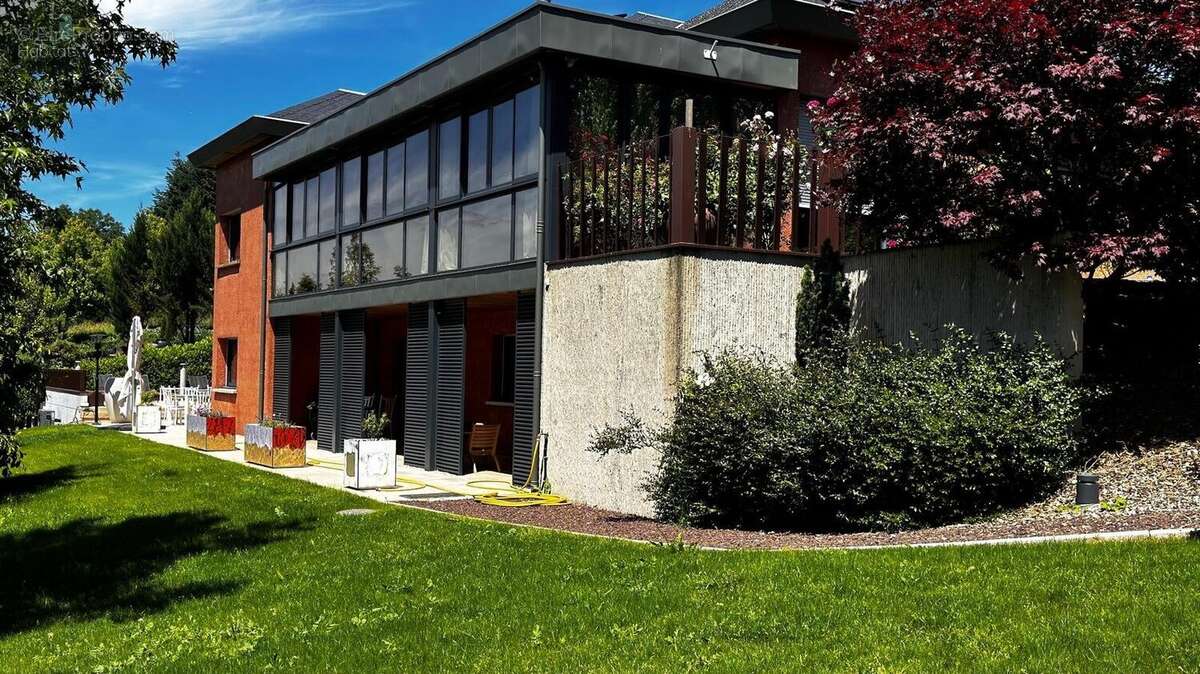Maison à RIEUPEYROUX