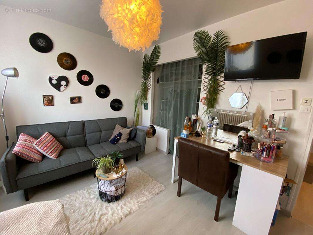 Maison à EQUEURDREVILLE-HAINNEVILLE