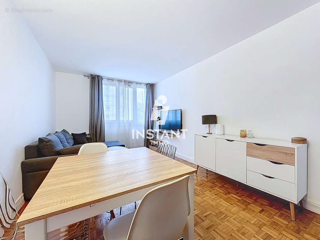 Appartement à MAISONS-ALFORT