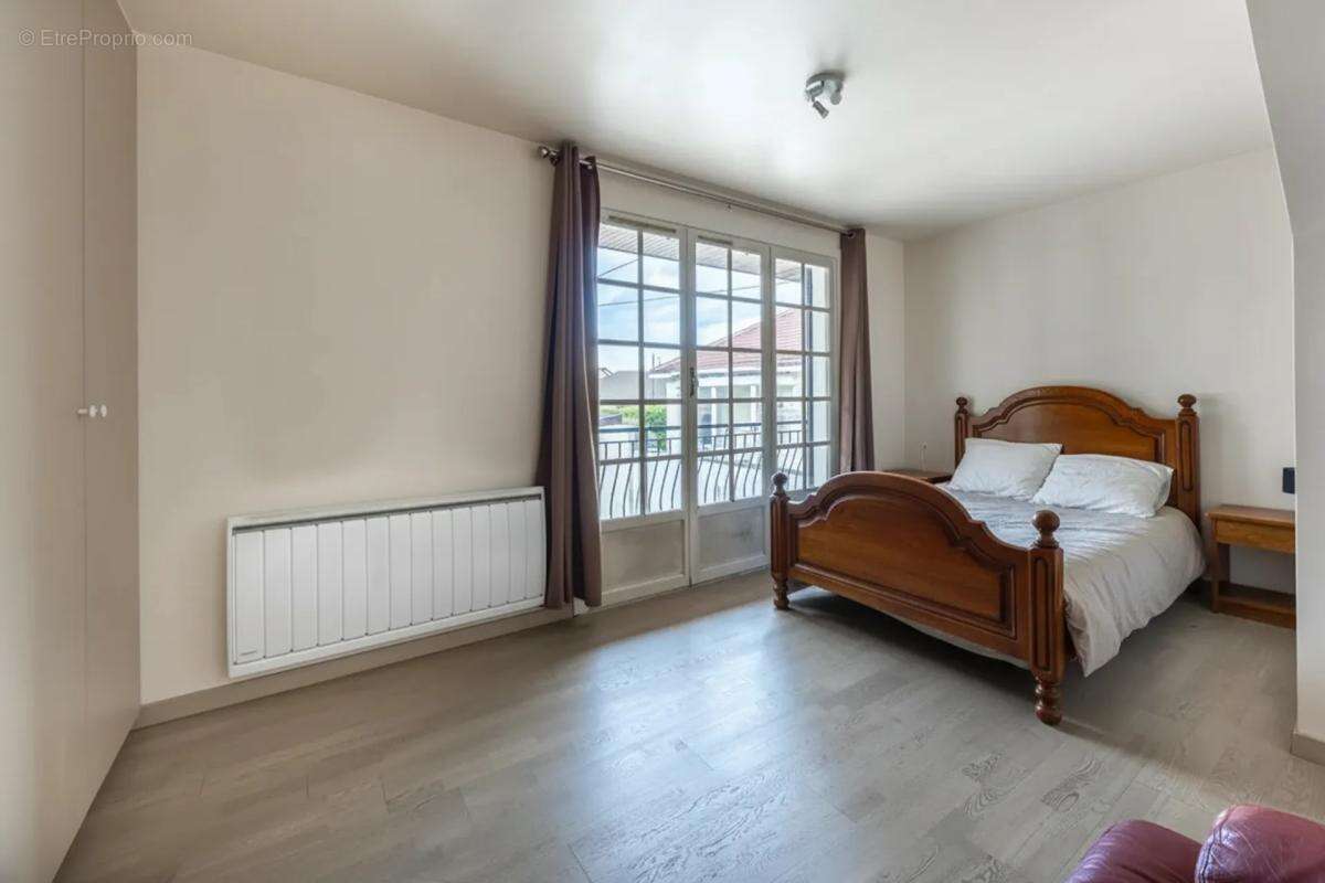 Appartement à CHELLES