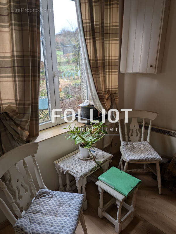 Maison à SAINT-MICHEL-DE-MONTJOIE