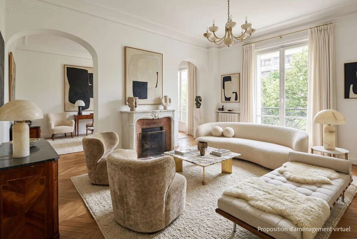 Appartement à PARIS-16E