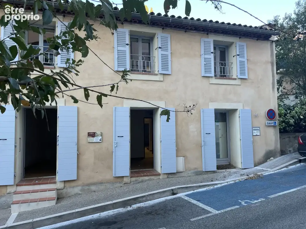 Maison à BORMES-LES-MIMOSAS