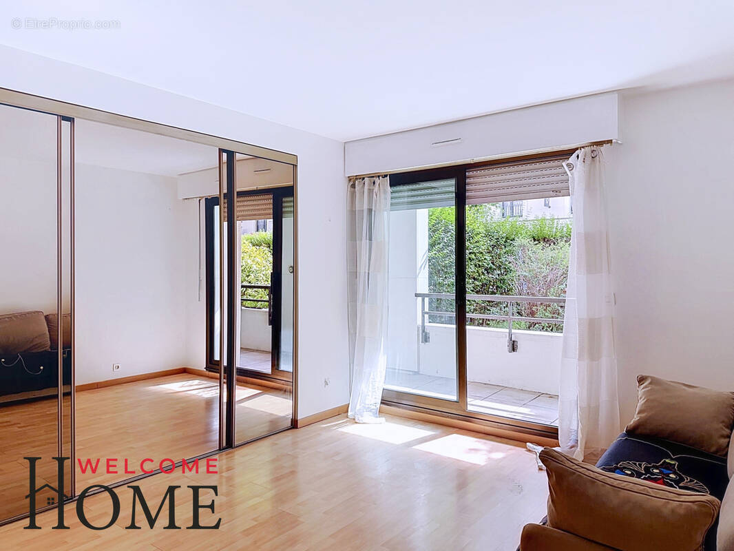 Appartement à LEVALLOIS-PERRET