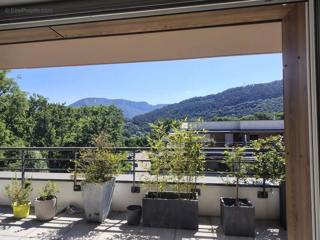 Appartement à QUINTAL
