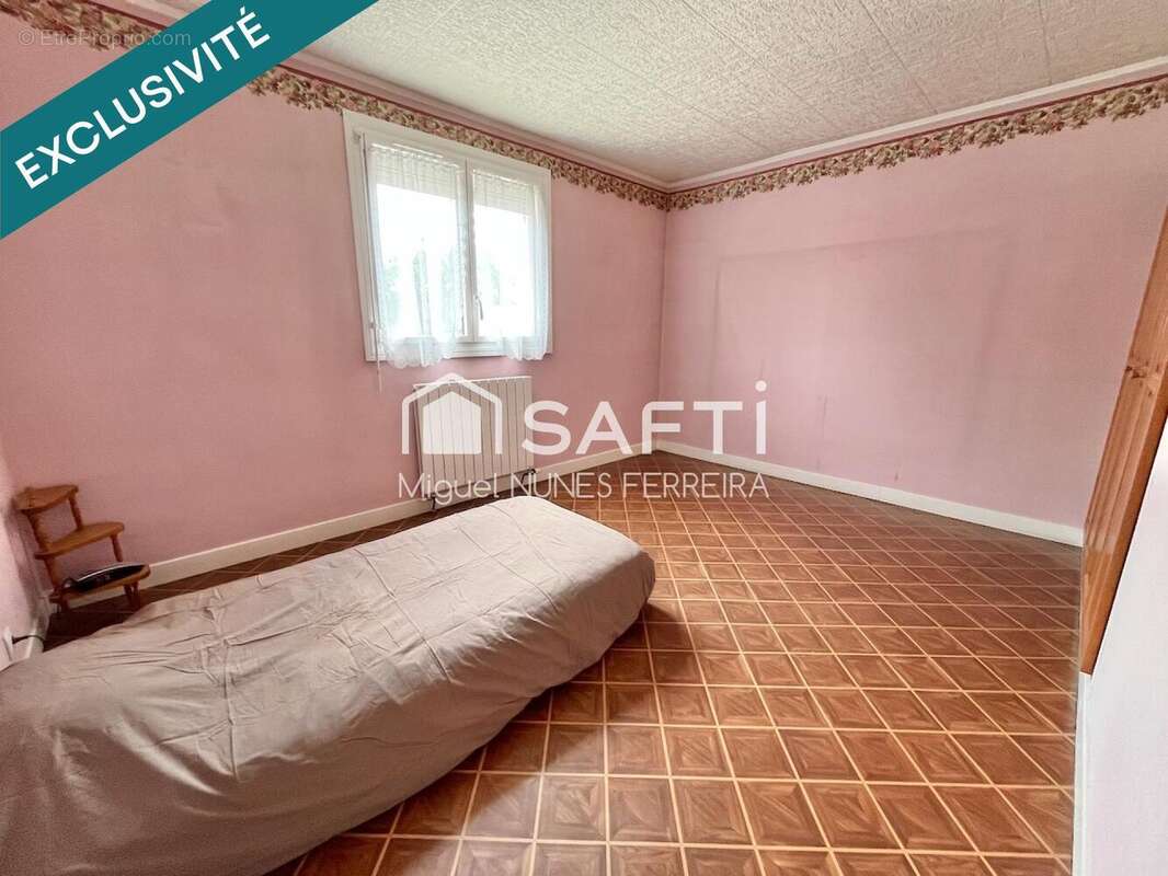 Maison 140 m² à Petit-Couronne  - photo 8