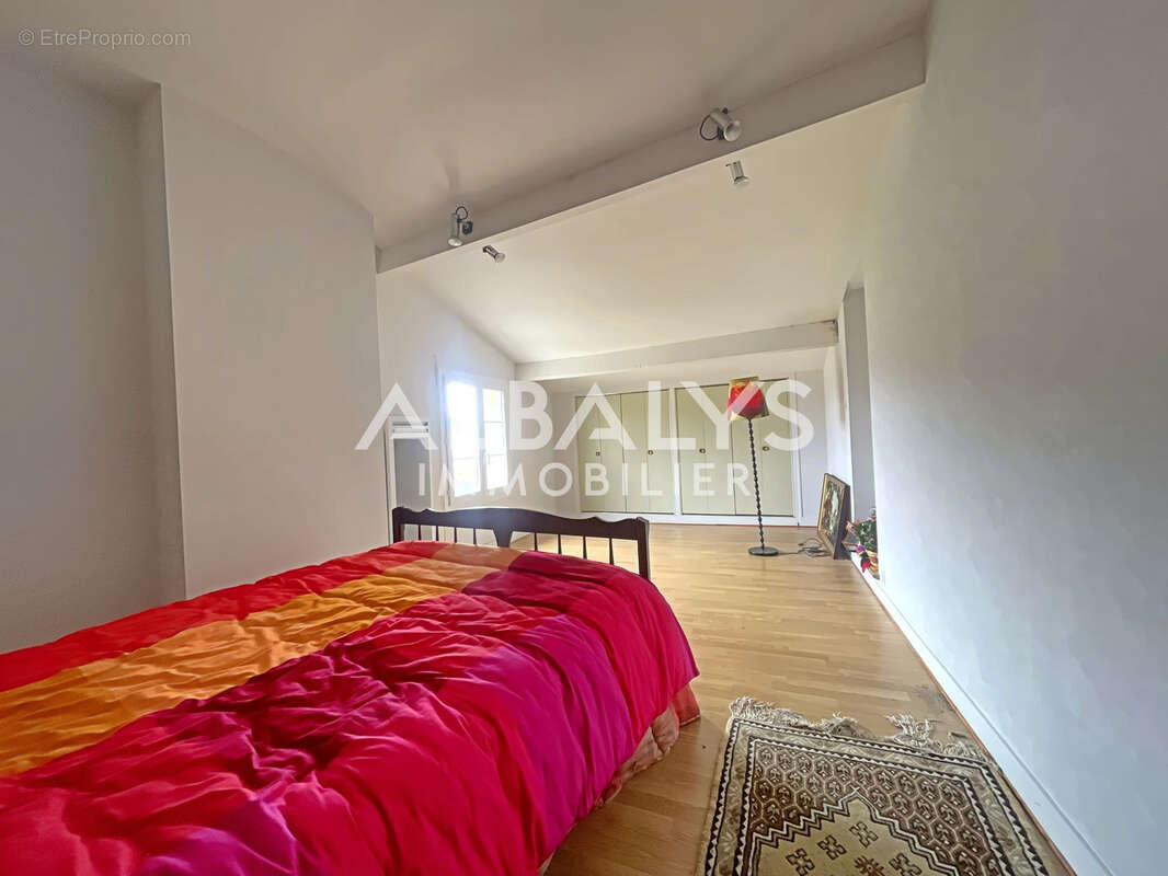 Appartement à ARVEYRES