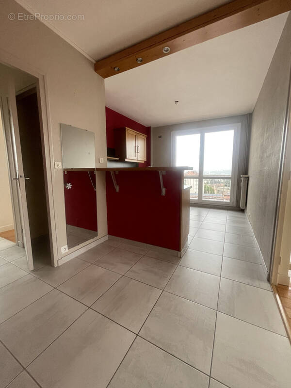 Appartement à SAINT-ETIENNE