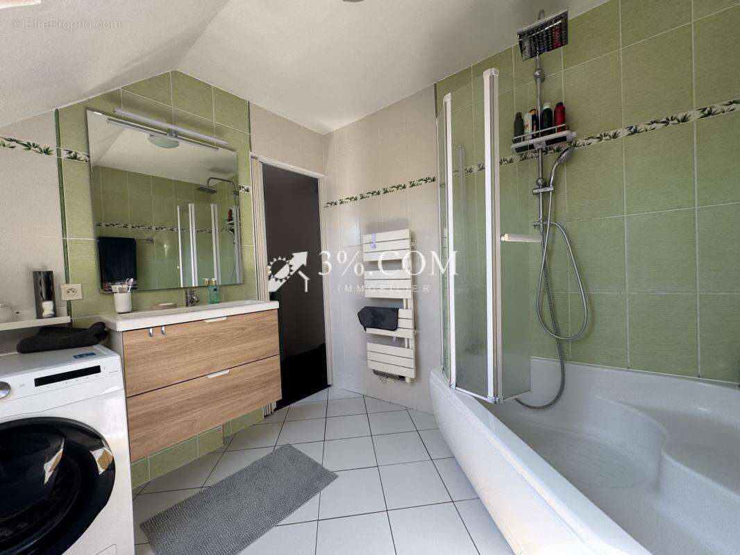 3%COM Charmant triplex avec 3 chambres  - 2 terrasses - gara - photo 11