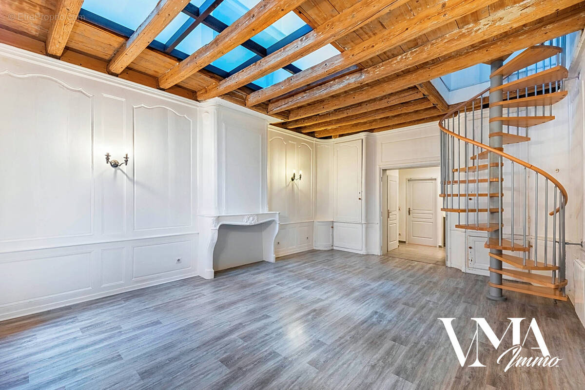 Appartement à VILLEFRANCHE-SUR-SAONE