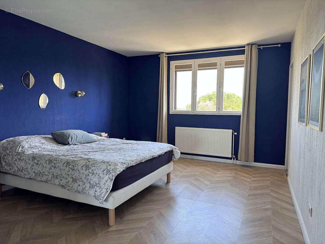 Maison à VILLENEUVE-LES-AVIGNON