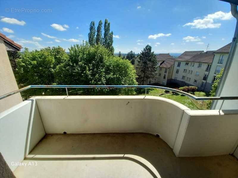 Appartement 3 pièces 70 m² · à Vieux-Charmont · 70 m² · 89 000 €