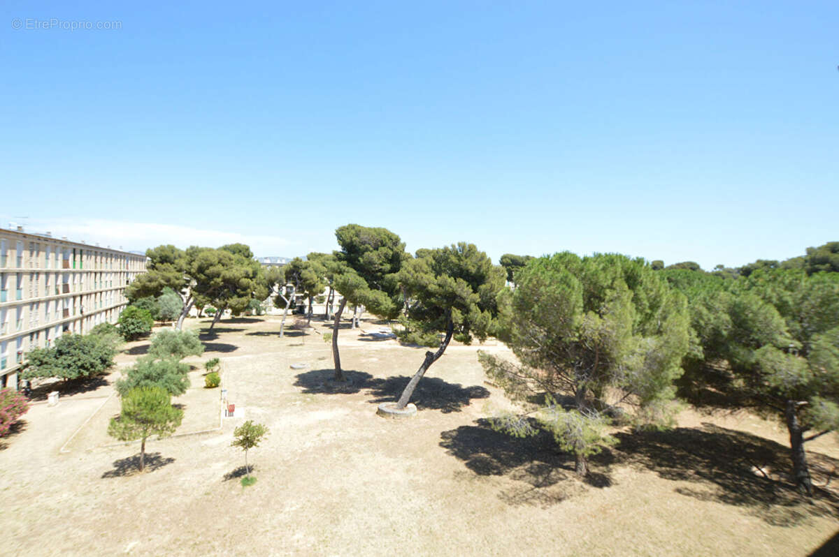 Appartement à MARSEILLE-12E