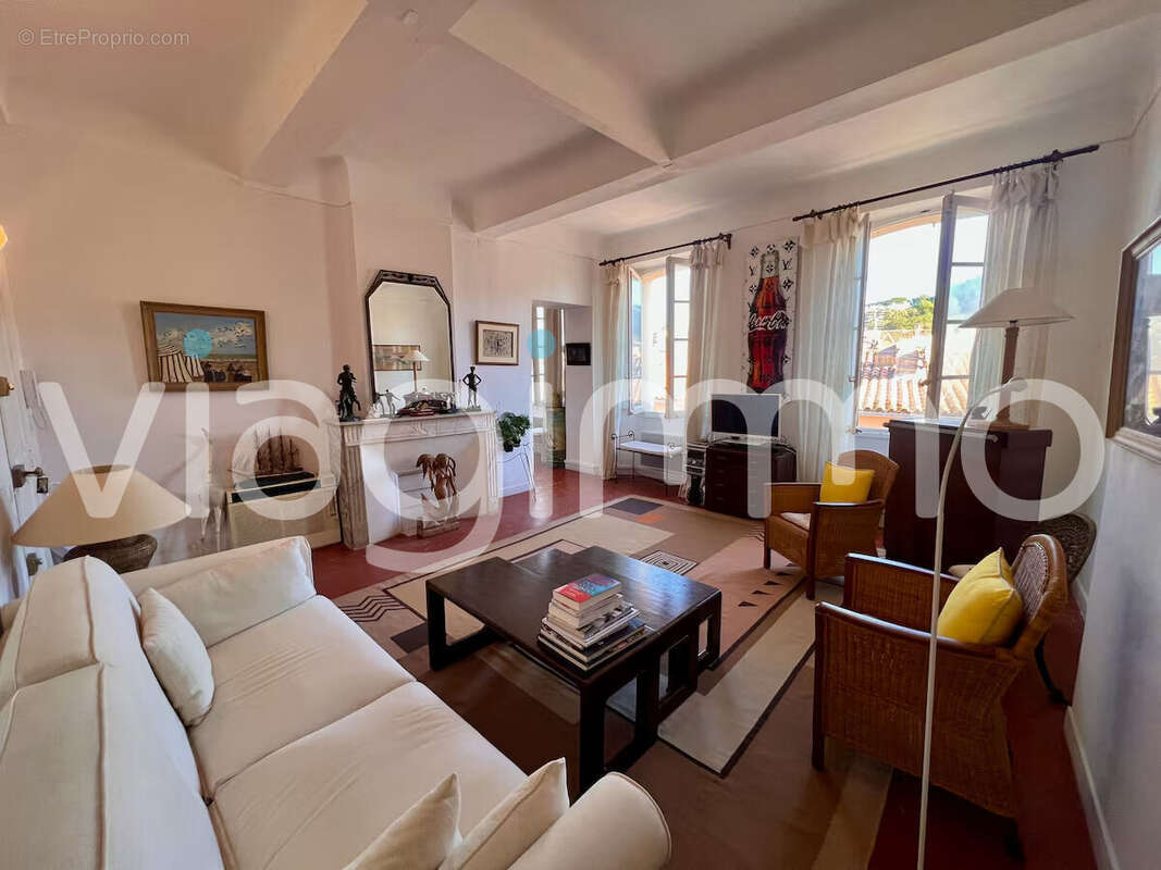 Appartement Saint Tropez 4 pièce(s) 89 m2 - photo 2