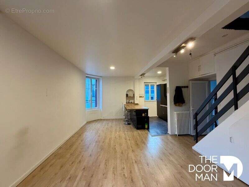 Appartement à LE POULIGUEN