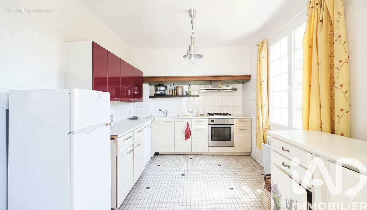 Maison 180 m² à Velleron  - photo 9