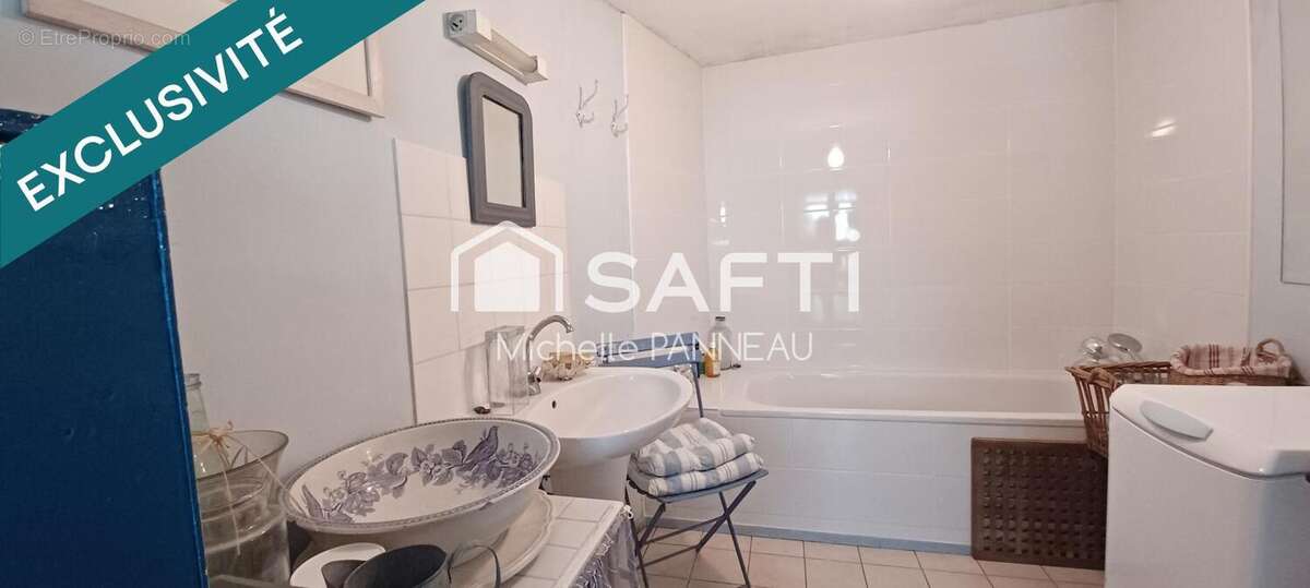 Maison 110 m² à Mayet  - photo 9