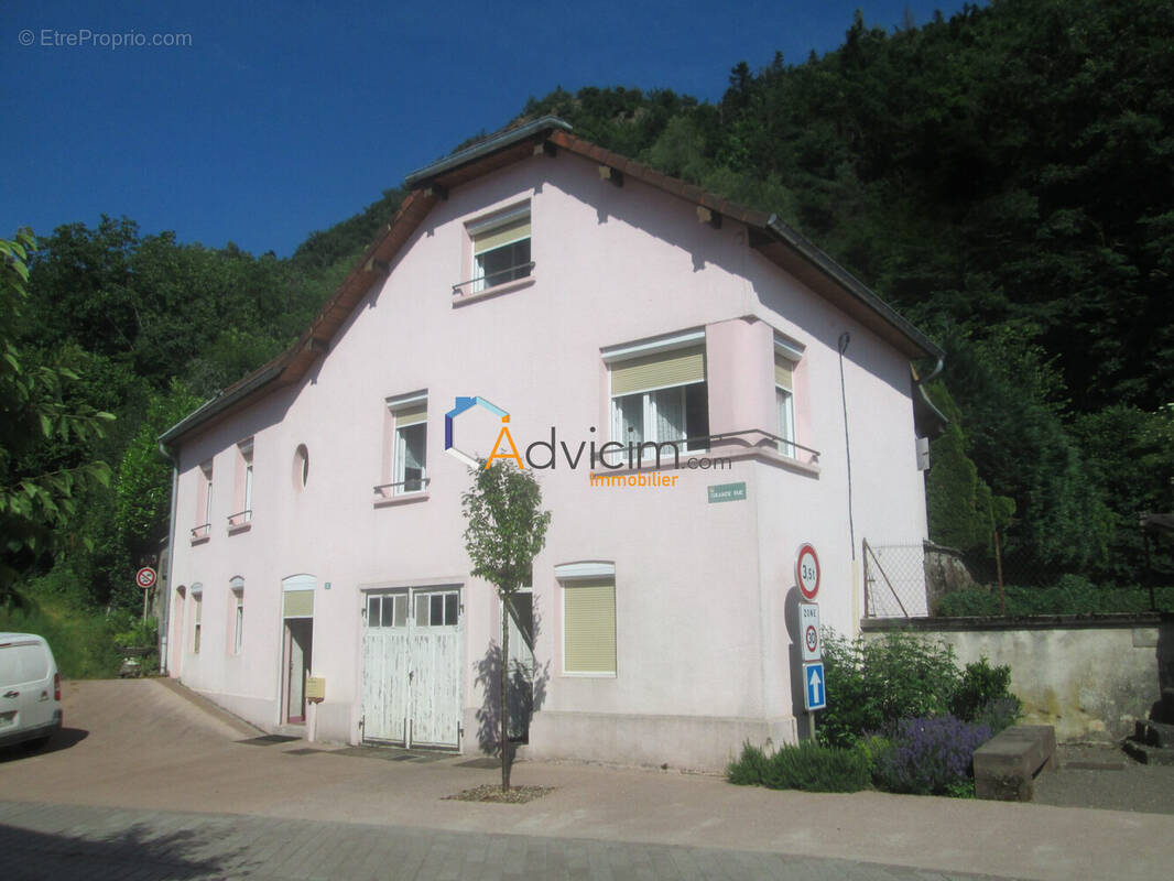 Maison à FAUCOGNEY-ET-LA-MER